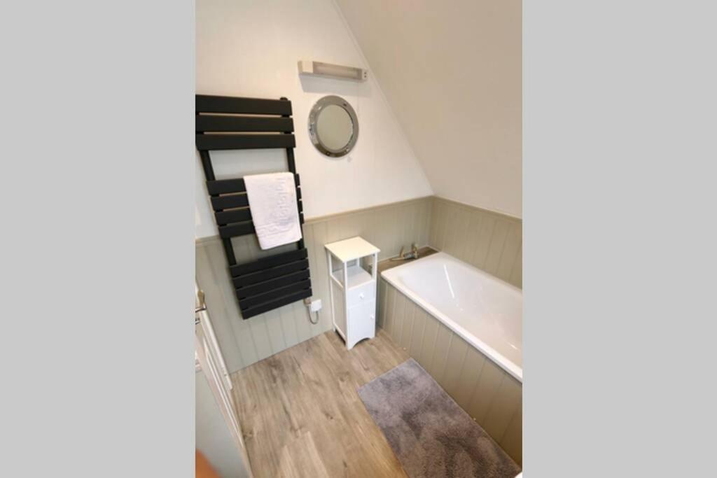 20 Tudor Court " Four Star Aa Accommodation" 헤일 외부 사진