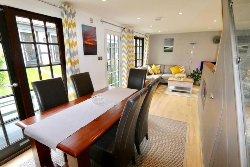 20 Tudor Court " Four Star Aa Accommodation" 헤일 외부 사진