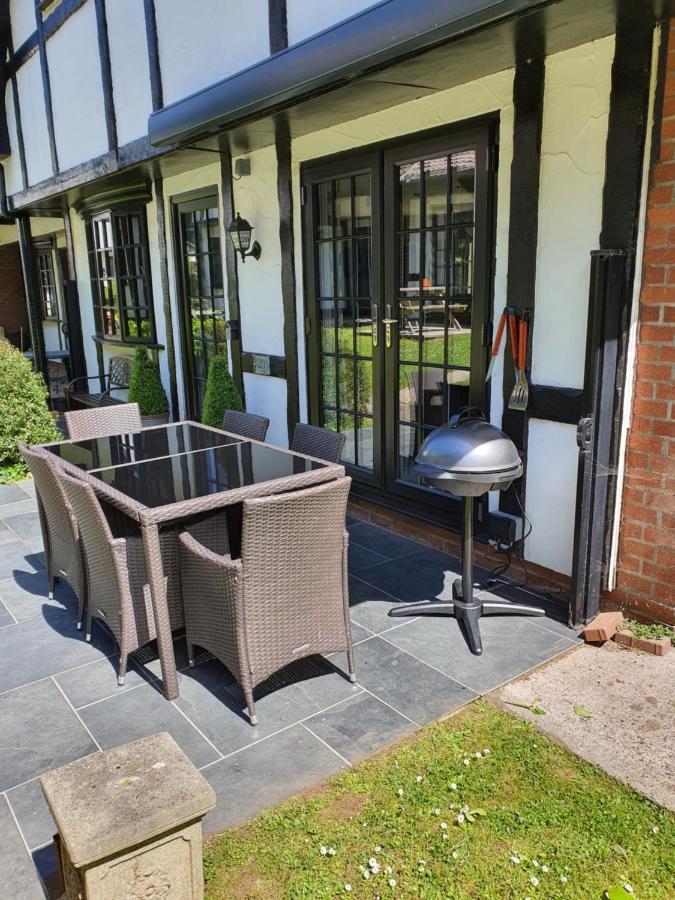 20 Tudor Court " Four Star Aa Accommodation" 헤일 외부 사진